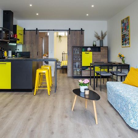Apartman Yellow Submarine Se Slunnou Terasou Kutná Hora Exteriör bild