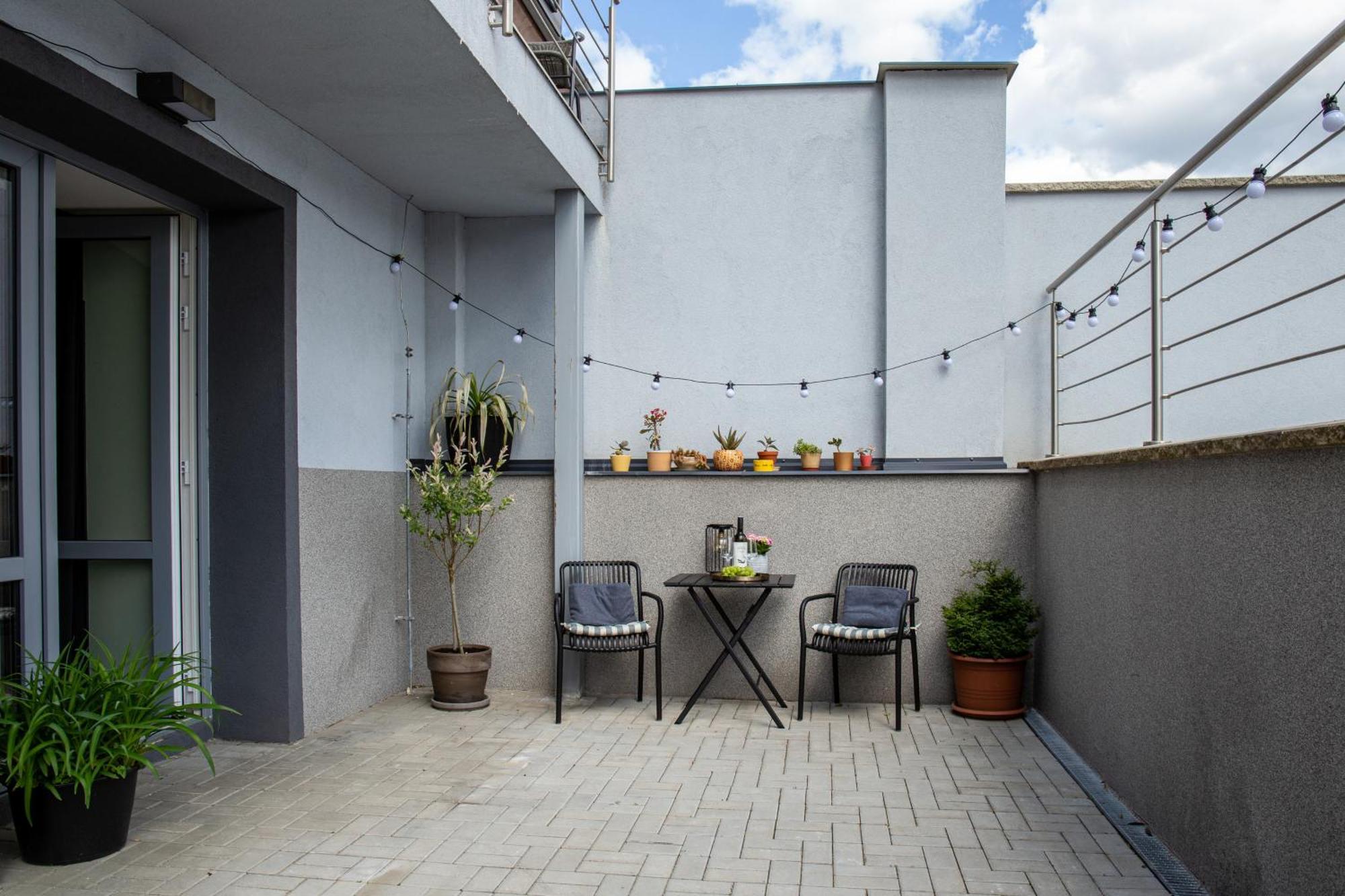 Apartman Yellow Submarine Se Slunnou Terasou Kutná Hora Exteriör bild
